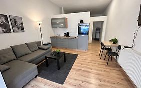 Apartment Central 10B 40Qm Wi-Fi Free Parking Calm Back House